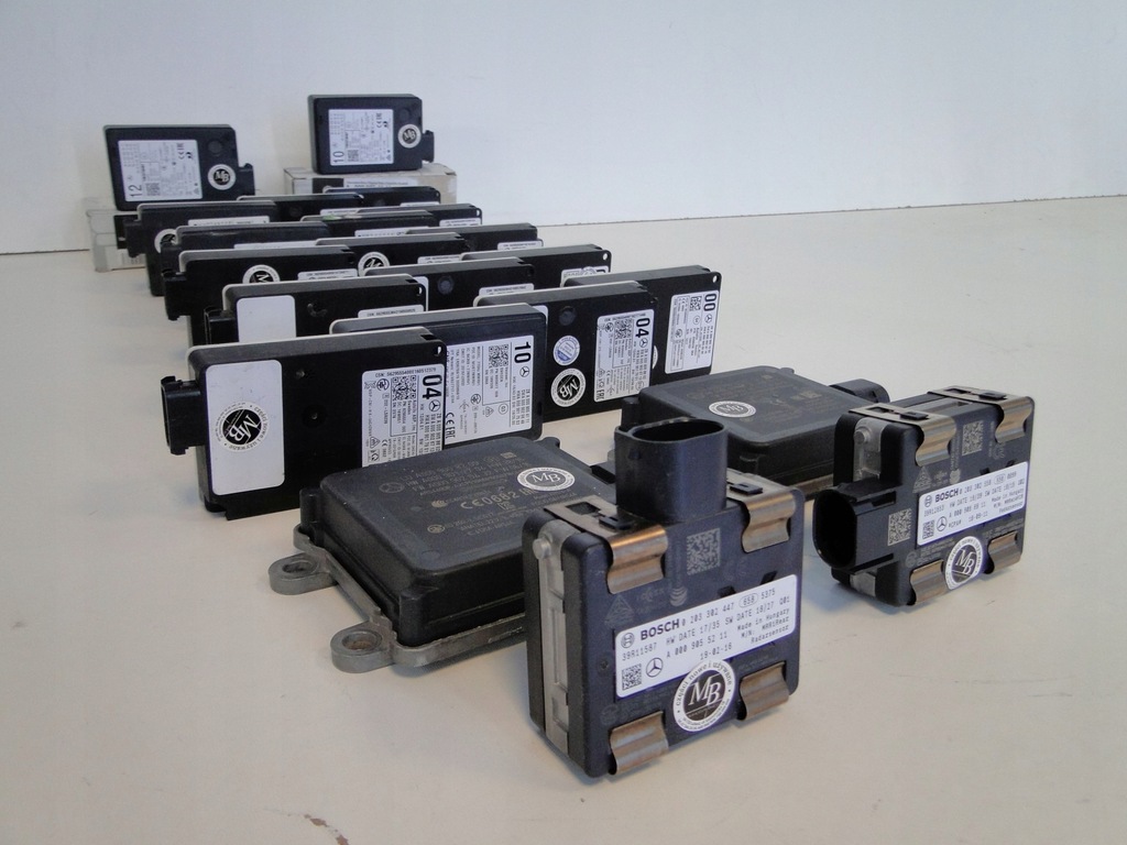 фото №2, Mercedes eqb x243 243 радар distronic plus задня