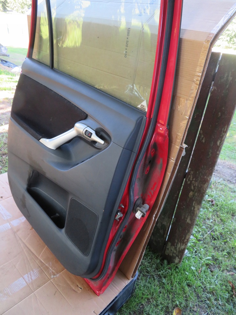 фото №13, Toyota verso 09- двері лівий задня 3r3