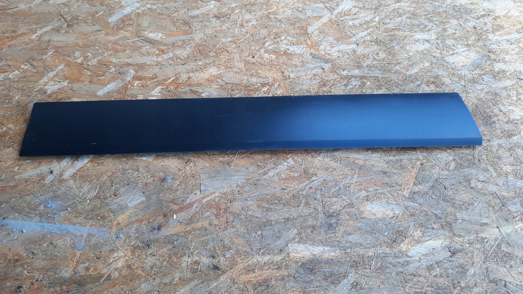 фото №1, Молдинг дверь правый задняя 768546496 renault trafic iii