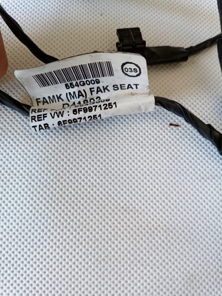 фото №4, Seat arona 2018 джгут pdc бампера задня 6f9971251