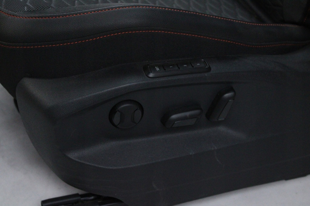 фото №7, Сиденья ковшеобразные заднее сиденье туннель средний seat tarraco fr комплект