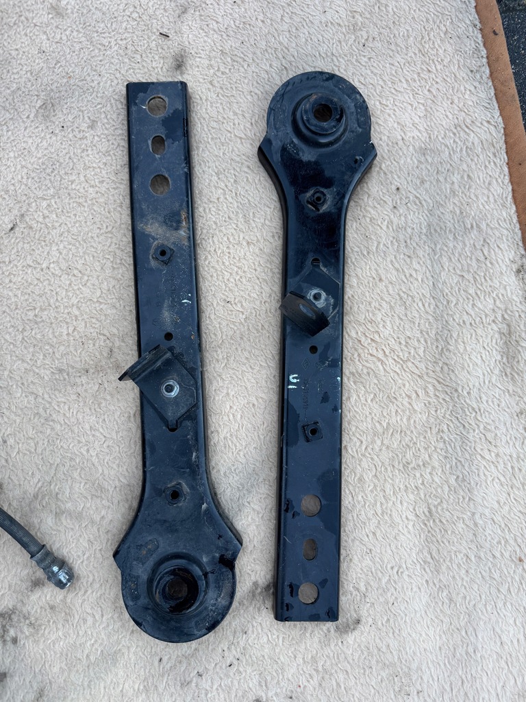 фото №10, Renault austral espace vi поворотный кулак рычаги суппорт подвеска задняя 4управление