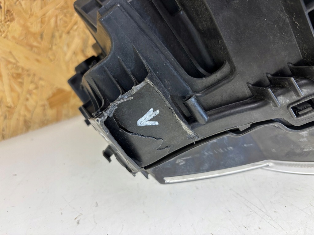 фото №7, Land rover defender 2021 лампы передние