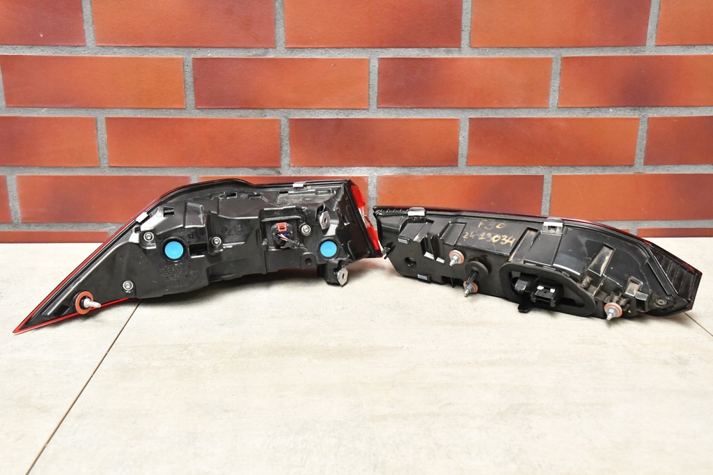 фото №8, Лампы задняя задние левая правая bmw 5 g60 m5 g90 europa shadow line m-pakiet