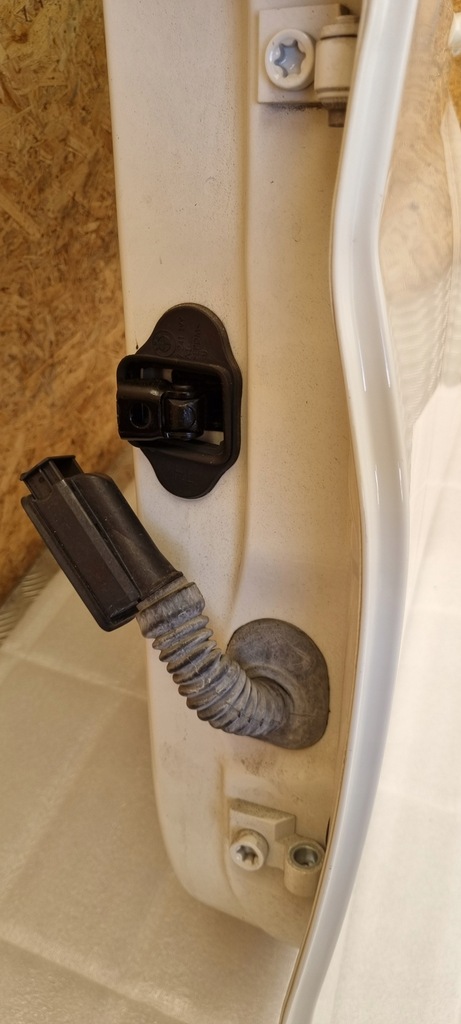 фото №10, Bmw f20 дверь задние левая левый задняя белый 300 a300