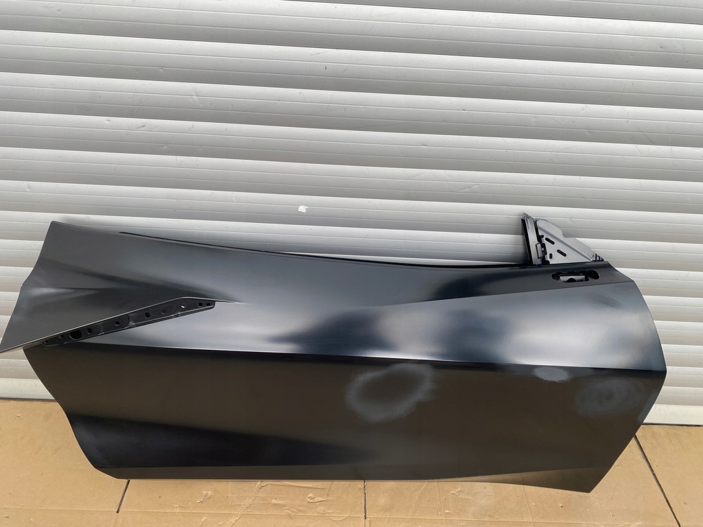 фото №1, Chevrolet corvette c8 двері праве оригінальні nowe