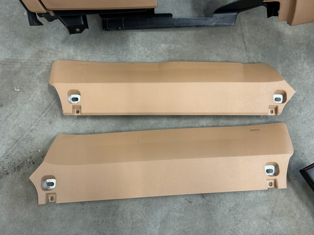 фото №13, Консоль приборная панель ремни наколенники bmw 7 f01 f02 lci lift 2014 usa коленная подушка безопасности pas