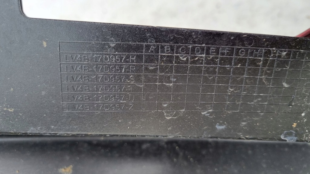 Бампер ford kuga mk3 st-line перед 6xpdc решітка радіатора Ціна