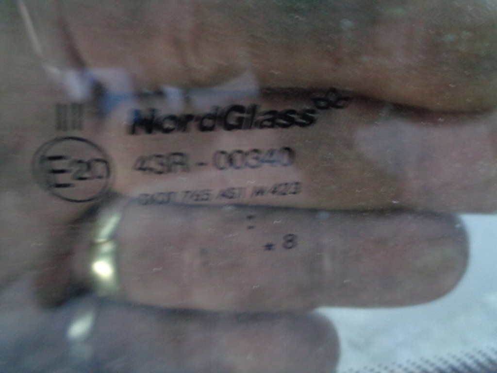 фото №6, Скло лобове передня peugeot 3008 i t84