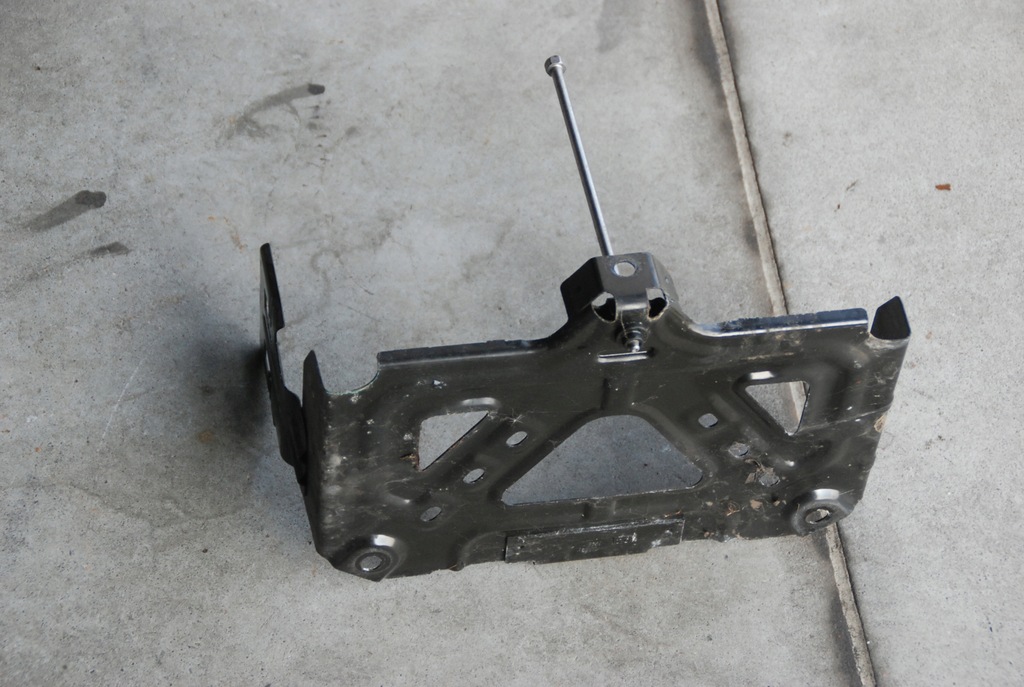 фото №3, Mini countryman r60 r61 основание аккумулятора