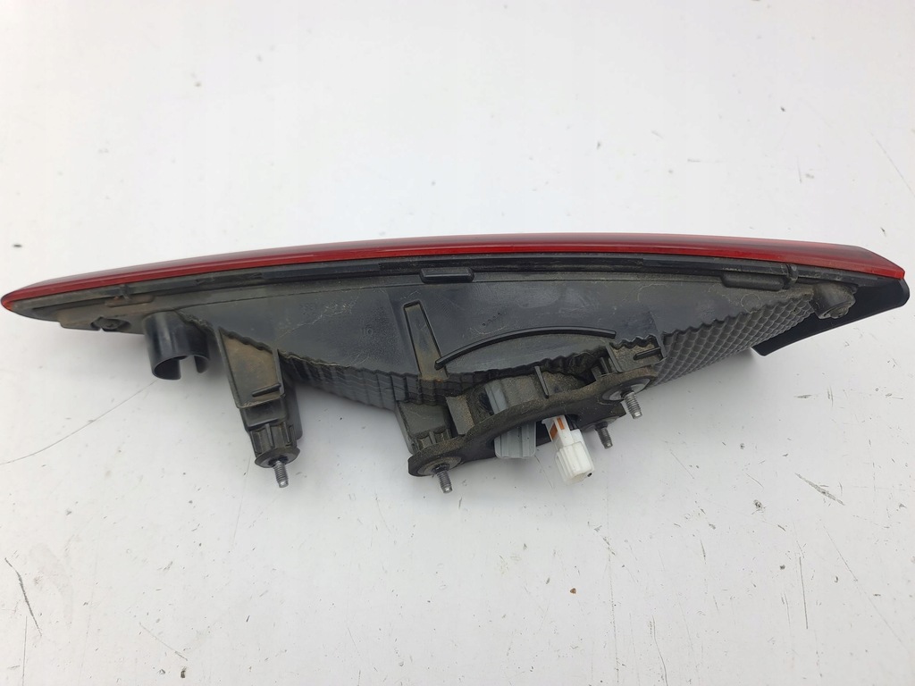 фото №13, Hyundai kona i 2020 левая сторона лампы задние