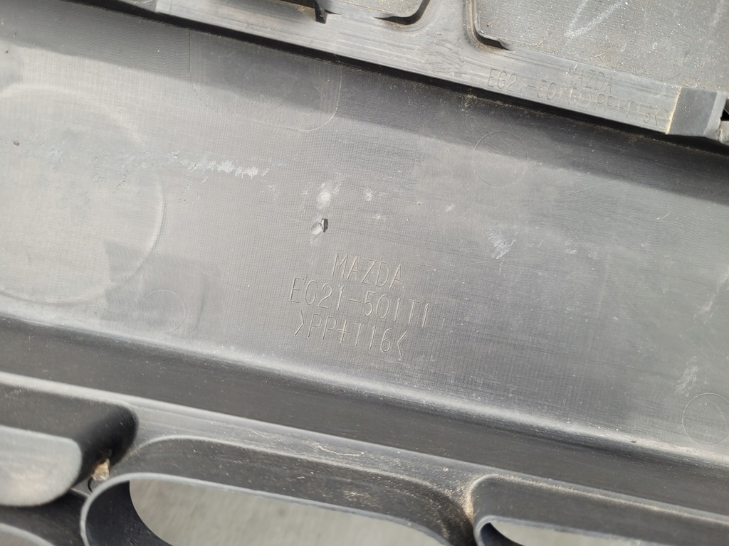 фото №14, Mazda cx7 2006-2009 06-09 бампер передний решётка радиатора решётка