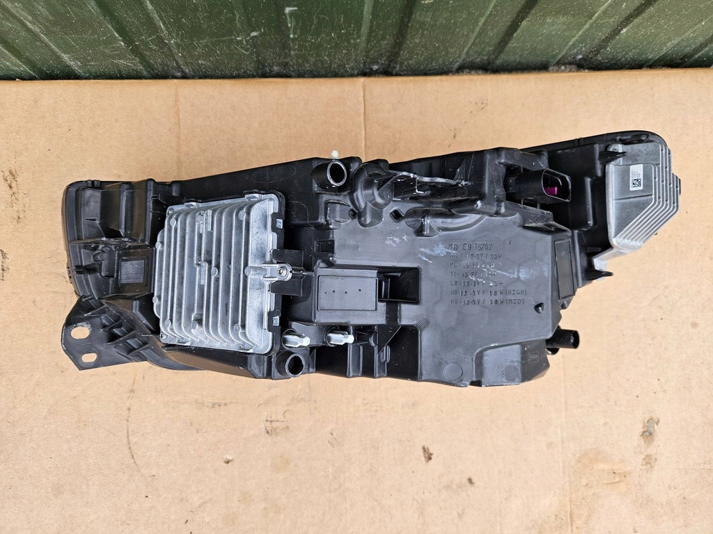 фото №6, Лампа перед передня права volvo xc40 full led 31655982