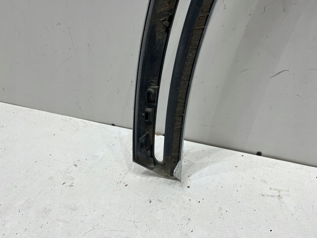 фото №10, Audi e-tron s sportback 4ke молдинг крила передня права 4ke853718e