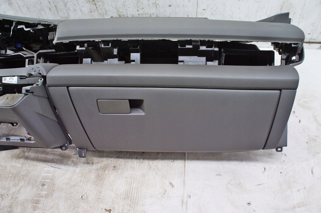 фото №7, Sz256 hyundai elantra vii ^ приборная панель приборная панель pulpit консоль europa