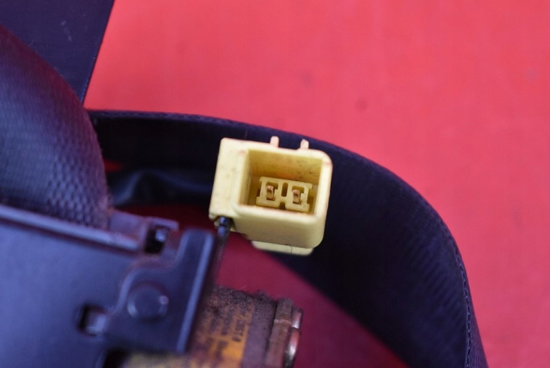 фото №10, Pas безопасности правый перед eu tk-ab2-es100 subaru impreza 2 ii 00-02
