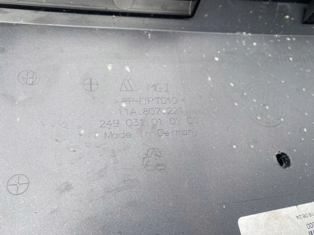 фото №10, Vw id4 id 11a бампер перед 11a807221 оригинал