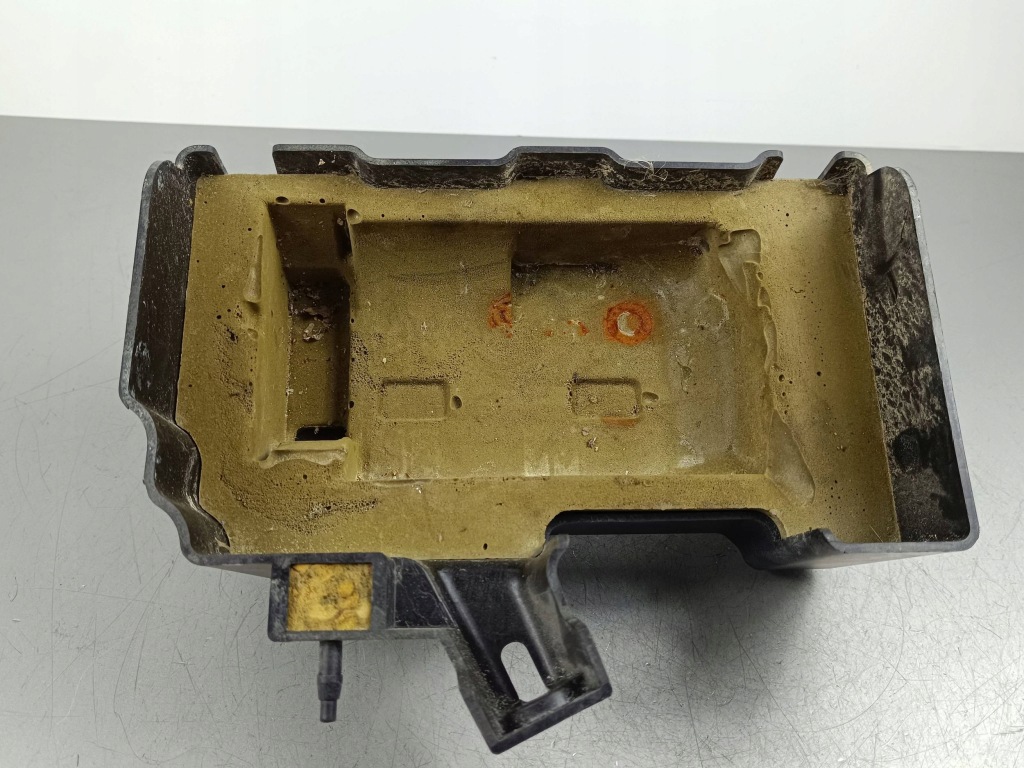 фото №1, 2015 mercedes-benz sl r231 основание аккумулятор