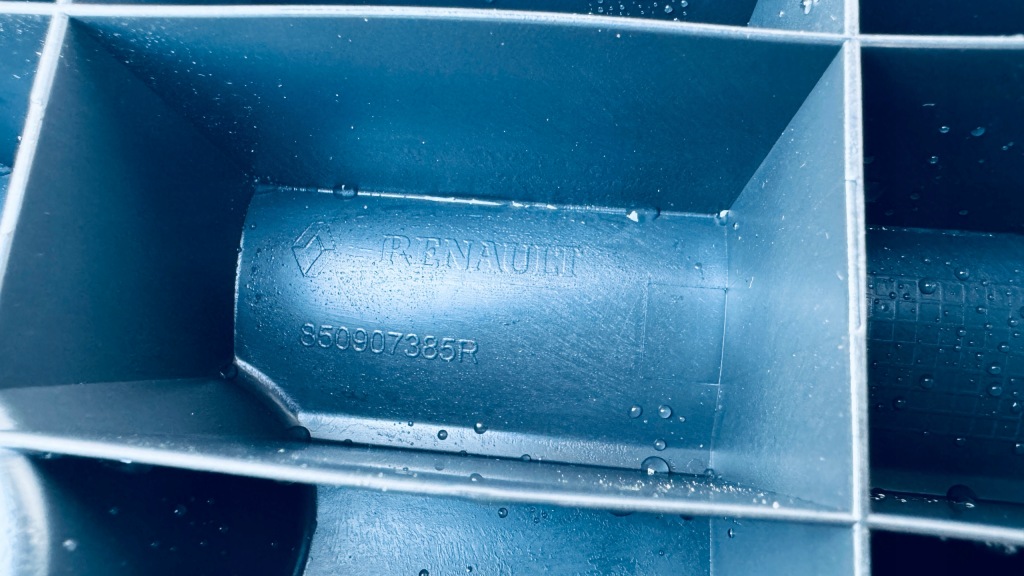 фото №9, Решітка радіатора абсорбер балка бампера задня renault captur 850907385r