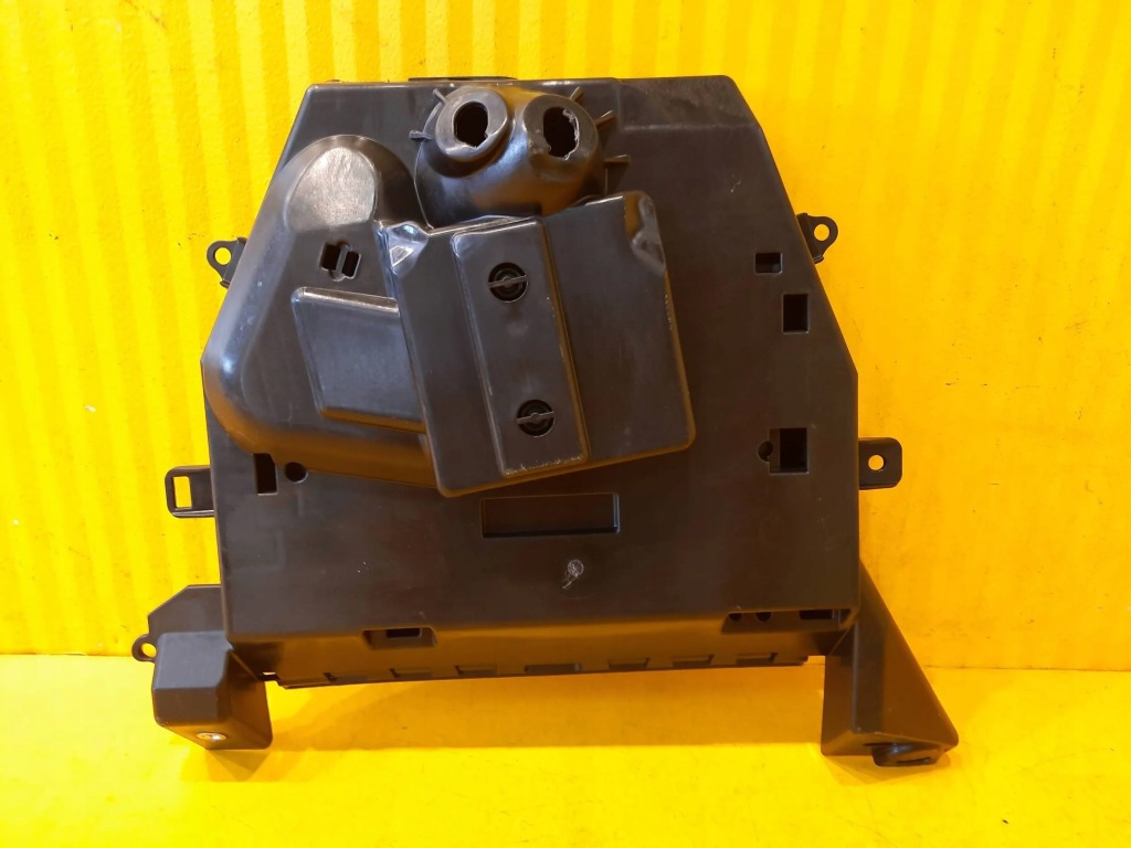 фото №1, Volvo v60 ii корпус коробка запобіжників