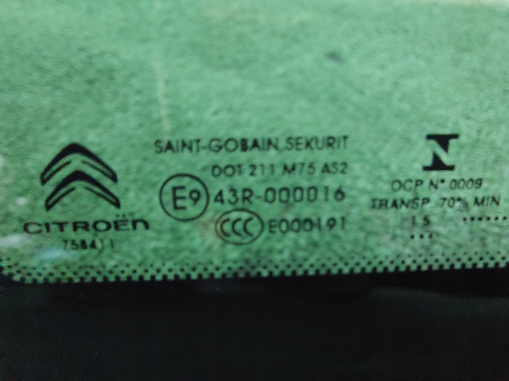 фото №5, Citroen c4 picasso ii стекло левая правая треугольник перед 15r