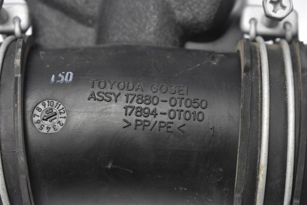 фото №2, Шланг воздуха труба 17880-0t050 1.8h prius iii