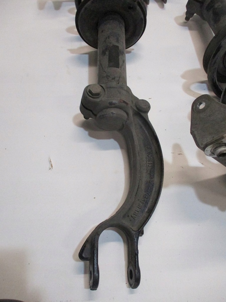 фото №7, Амортизатор porsche macan turbo 3,5tfsi передний левый