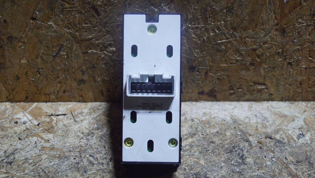 фото №6, Панель переключатель окон hyundai i40 39r490-1410