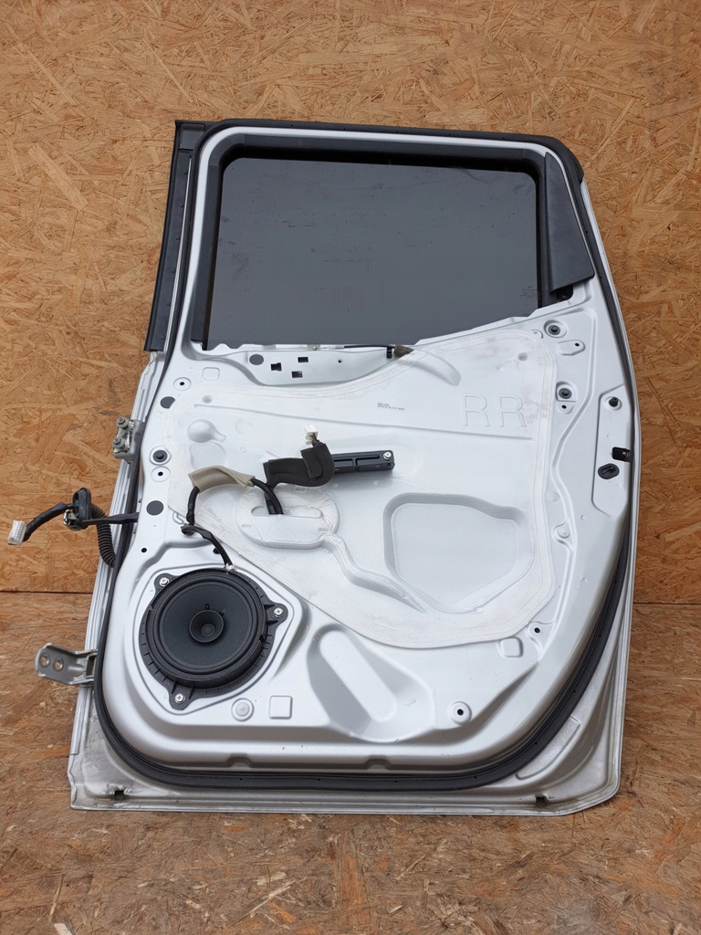 фото №8, Nissan navara d23 np300 дверь правый задняя неокрашенный bdb