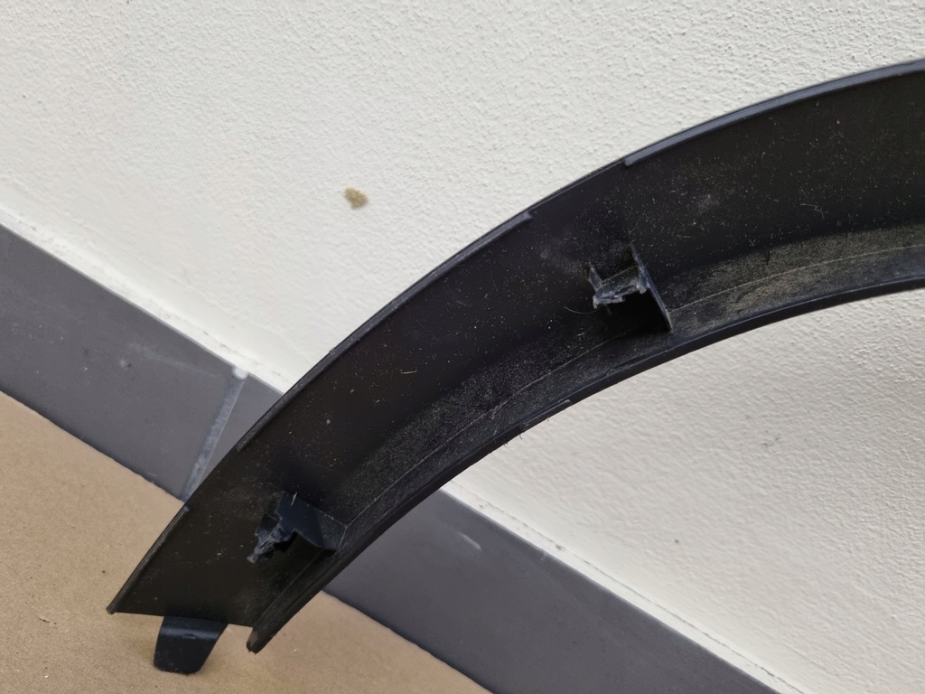 фото №12, Молдинг крыла левый задняя land rover defender ii l663 2020- l8b2-290e28-a