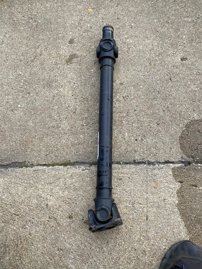 фото №1, Range rover velar 3.0d wał приводной короткий перед