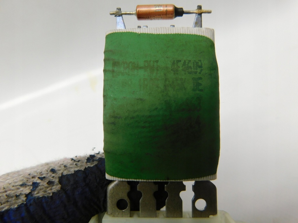 фото №3, Резистор вентилятор 3422663 - mini clubman r55 cooper r56 r57 r58 r60 r60 r61