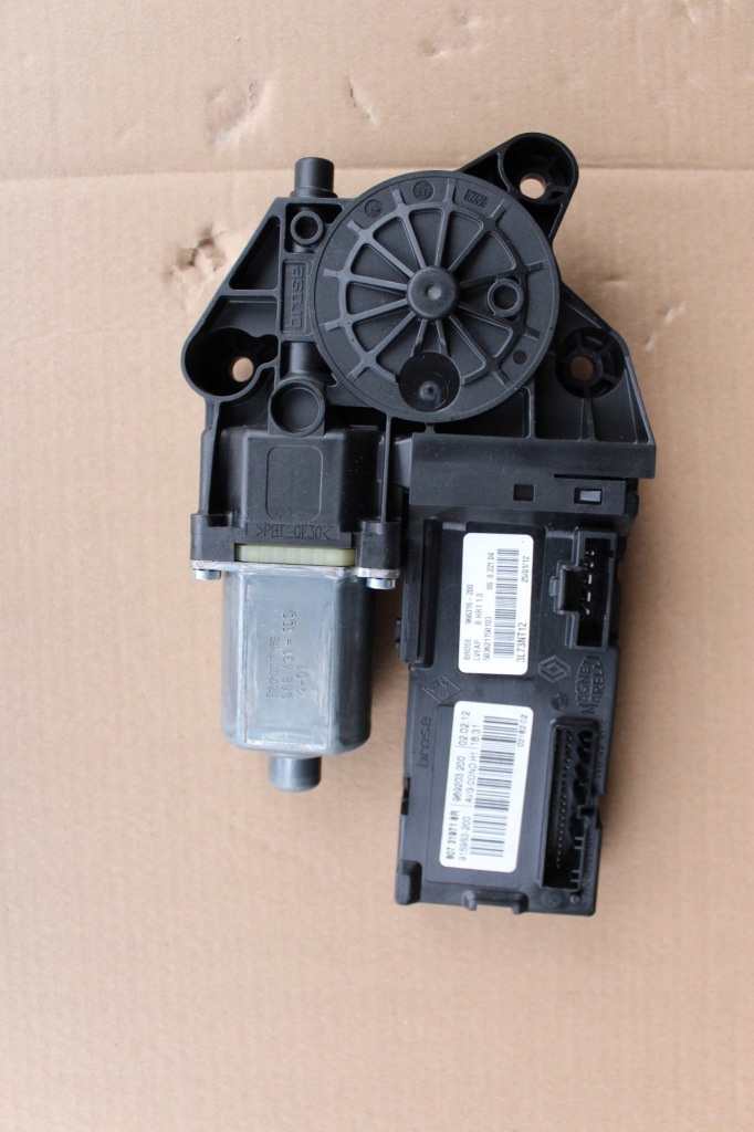 фото №1, Renault grand scenic iii моторчик стекло левый lp