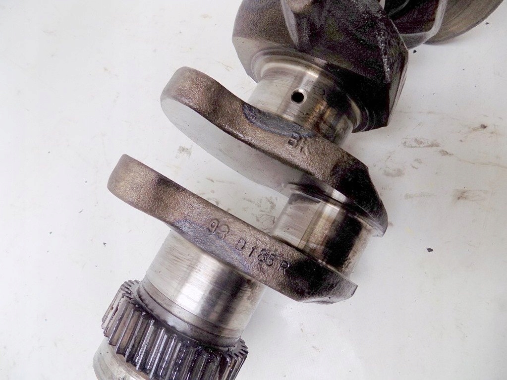 Renault midliner s140 93r wał колінчастий Недорого