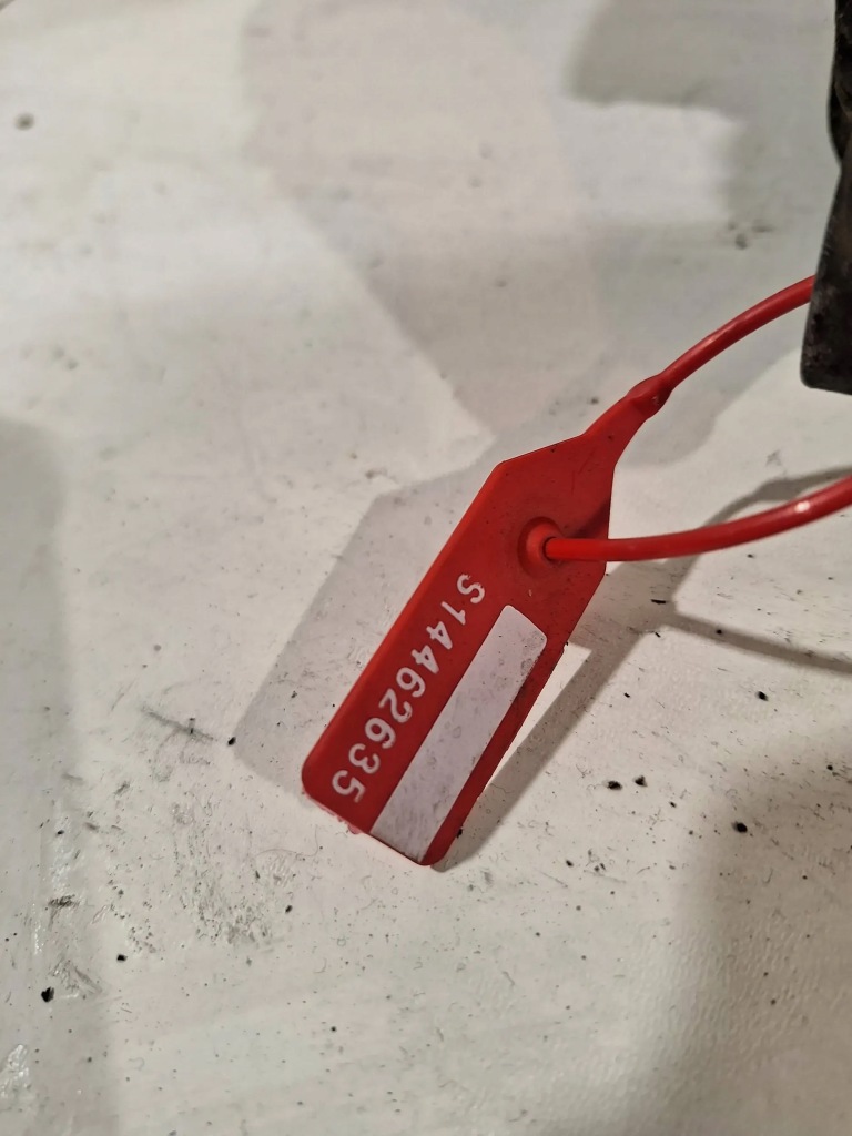 Генератор bosch 504057813 fiat ducato 3 3.0 jtd 06- Киев