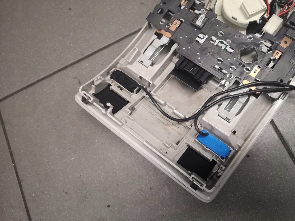 фото №14, Лампа потолочный audi a6 c6 4f0947135bt