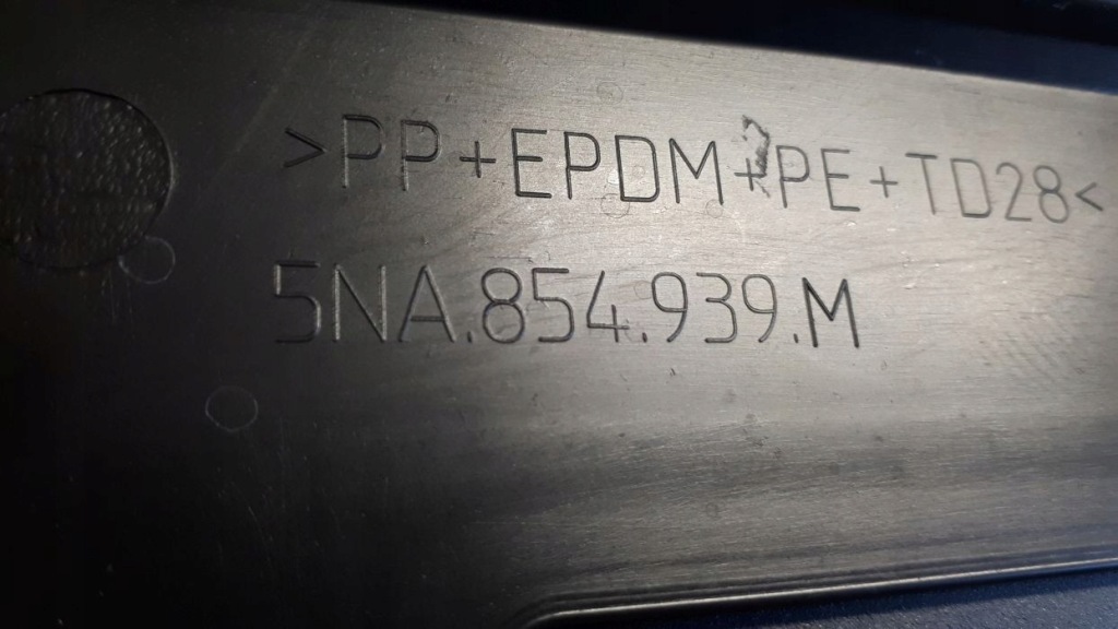 фото №9, Vw tiguan r-line молдинг двері ліва перед