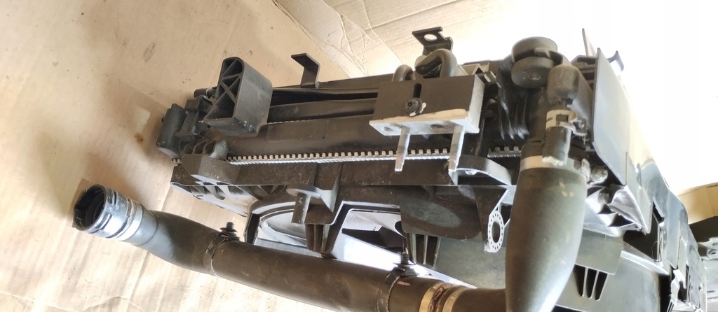 фото №10, Радіатор комплект радіатор вентилятор wrangler jl 2.2 d