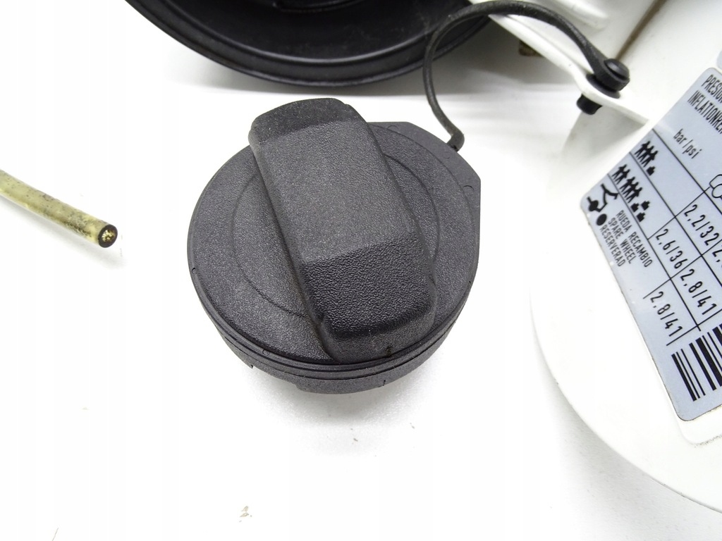 фото №10, Крышка заливной топлива seat leon ii lb9a