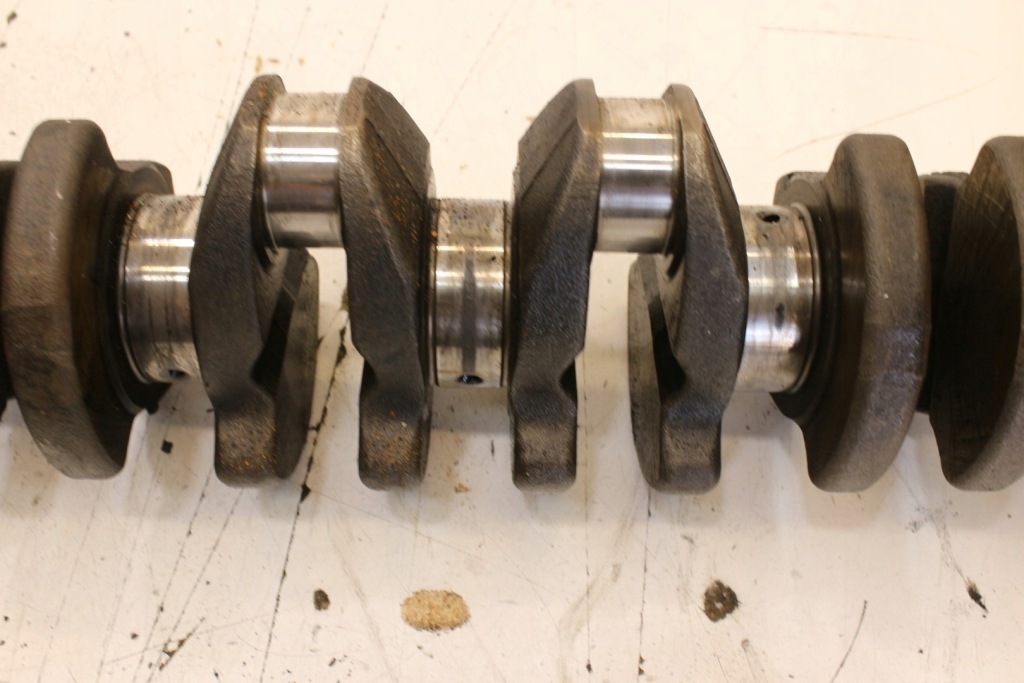 Wał коленчатый 306d4 bmw e60 3.0 d 535d Оригинал