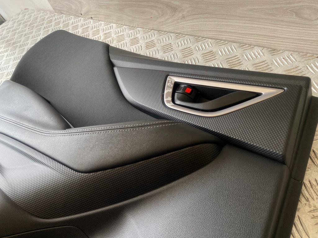 фото №7, Subaru forester v 19-24 обшивка дверь задний левый задняя 82989sj000