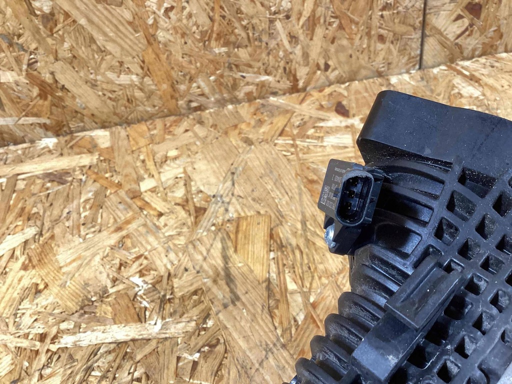 фото №6, Porsche macan lift 22- интеркулер левый 95b145803g проверенный