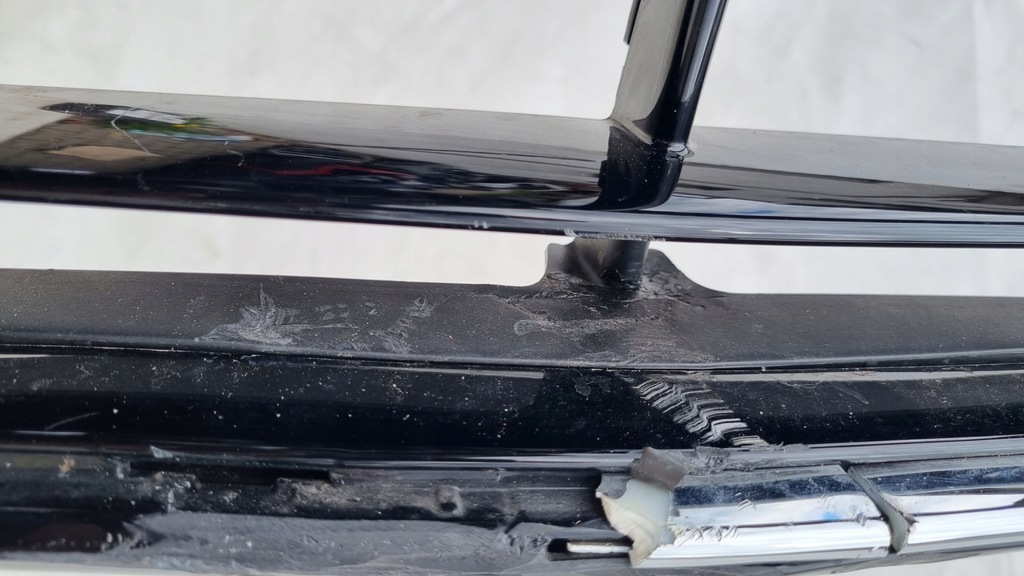 фото №10, Спойлер dół бампера перед mercedes eqs w297 amg