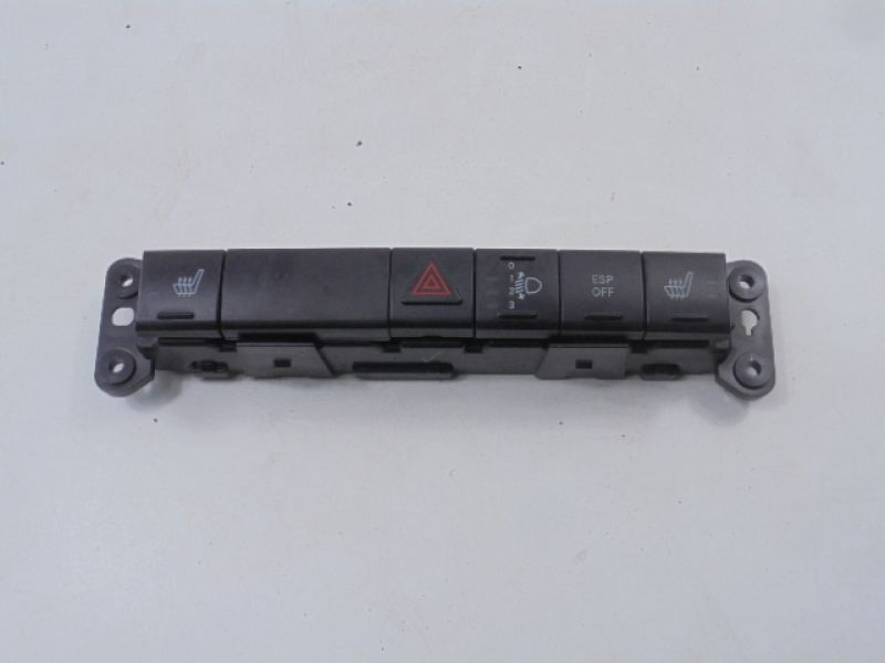 фото №7, Avenger выключатель отопления сиденье аварийных