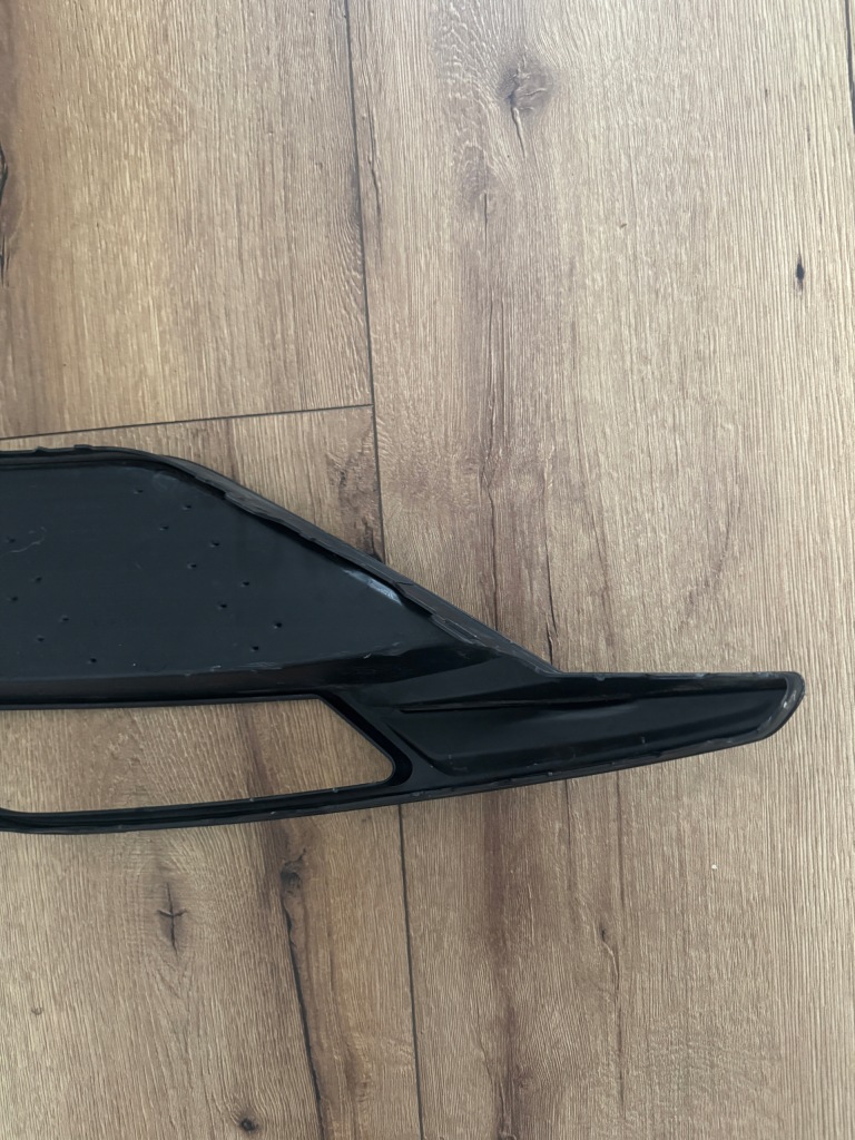 Решітка бампера праві перед seat leon 3 рестайлінг  fr 5f0853666h cała Недорого