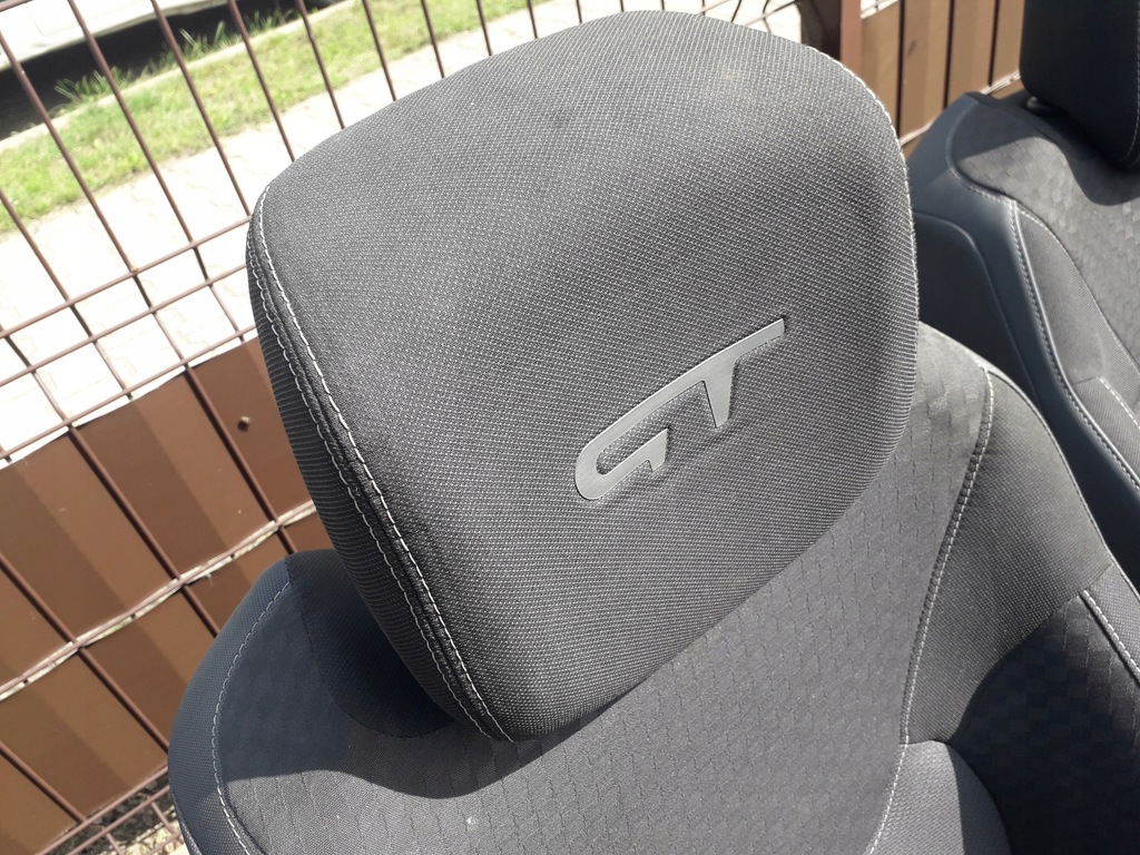 фото №1, Сиденья заднее сиденье renault clio iv kombi gt line