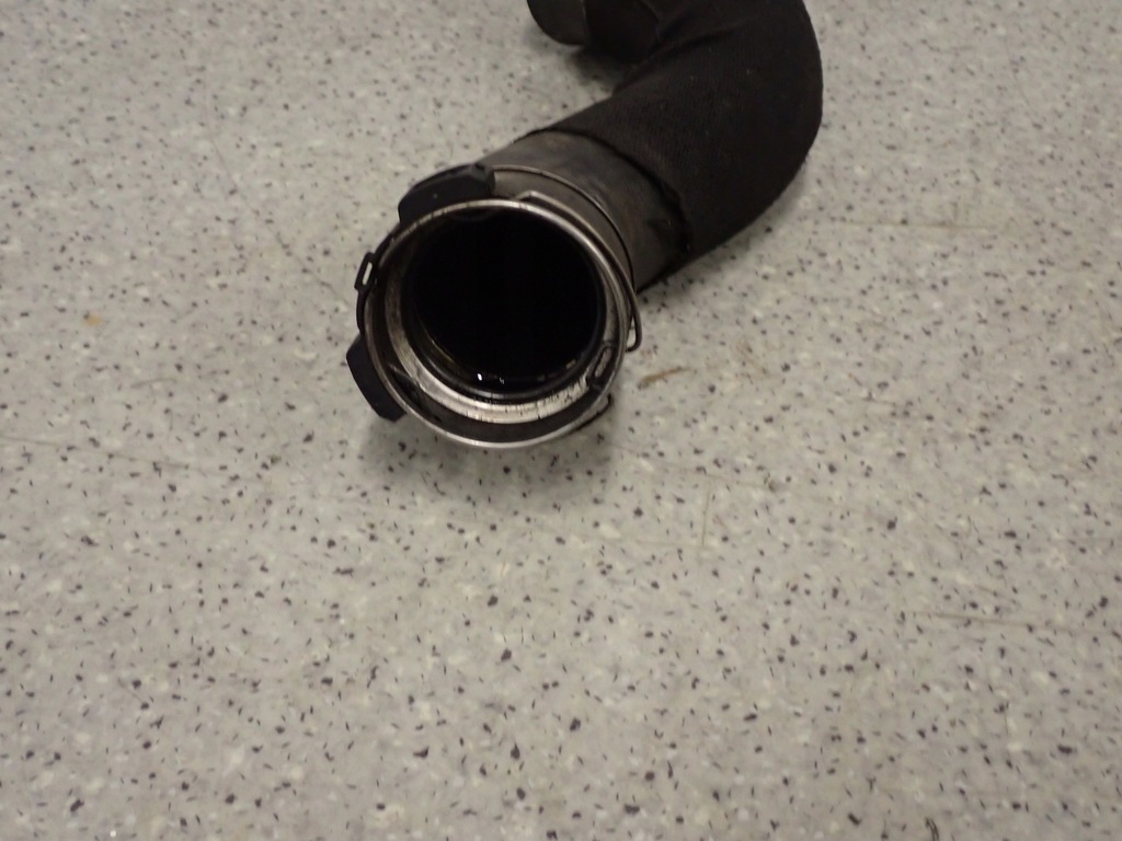 фото №6, Nissan note e12 1.5 dci труба воздуха шланг