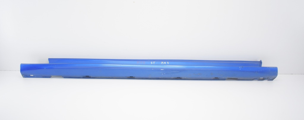 Купить Ford focus mk4 st line правый  порог молдинг порог