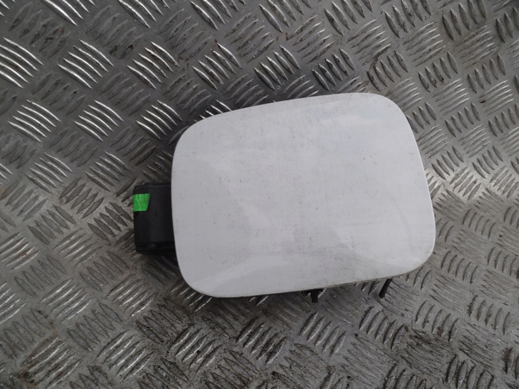 Купити Кришка бака пального citroën c3 3 sx 9812916680 31956928 1.2l 81kw