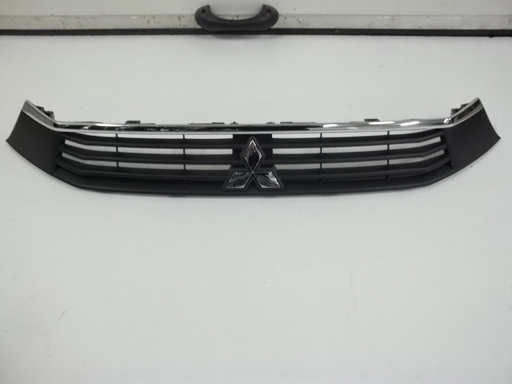 фото №1, Решётка радиатора, решётка радиатора mitsubishi asx